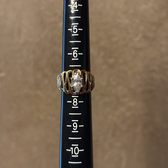 Women's Ring - Picture 7 of 7